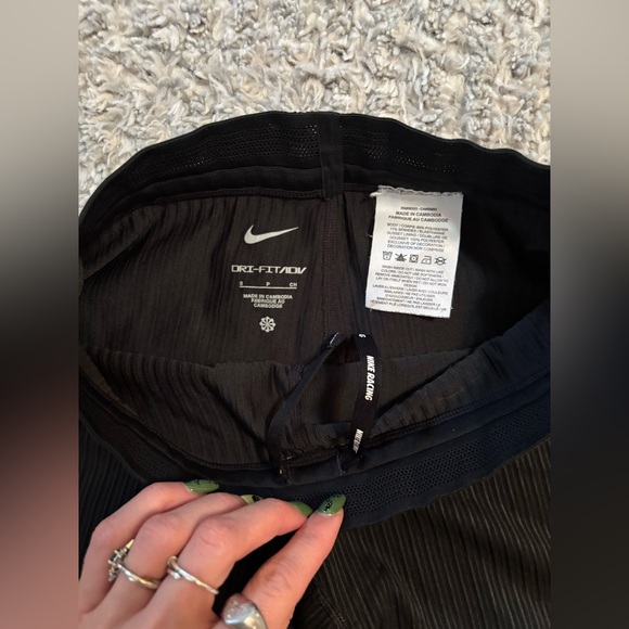 Nike black aero swift racing shorts size small - Picture 3 of 4